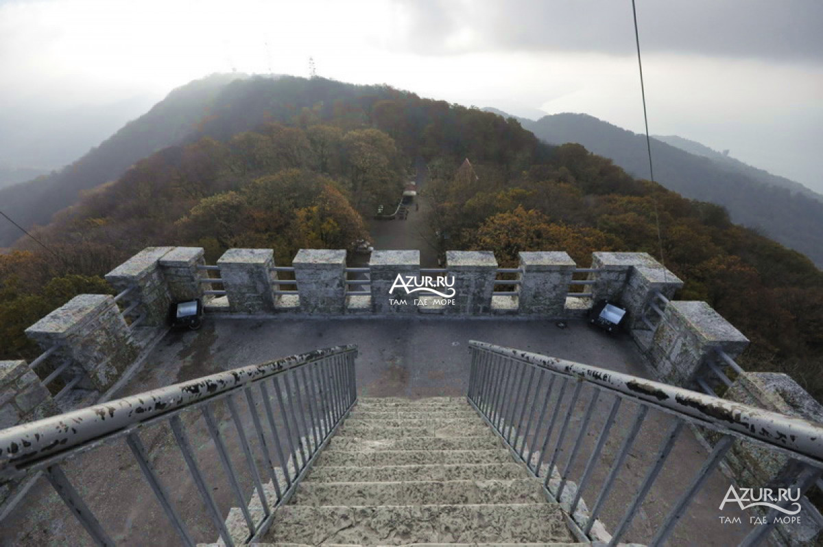 Экскурсия на дачу иосифа сталина — бесценная возможность увидеть своими глазами мир, который окружал бывшего лидера советской империи. Bashnya Ahun V Sochi Foto Opisanie Otzyvy