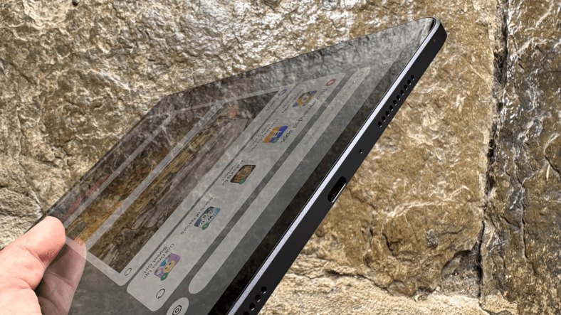 Nubia Pad Pro Side
