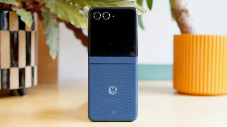 Razr 60 2
