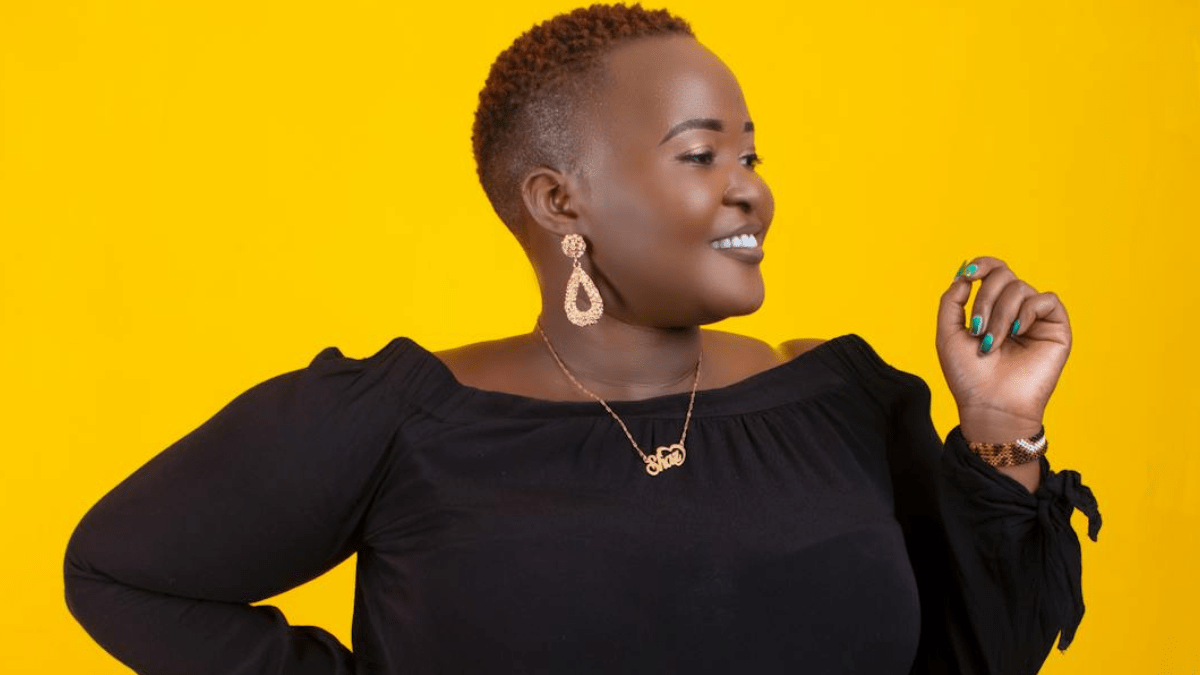 Sunday Short: A Closer Look Plus Size in the Media