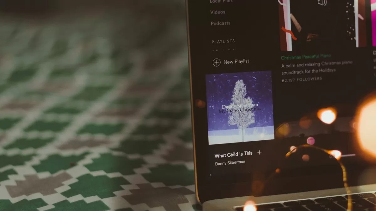 Soundtracks of the Season: Exploring Spotify’s Holiday Playlist Gems