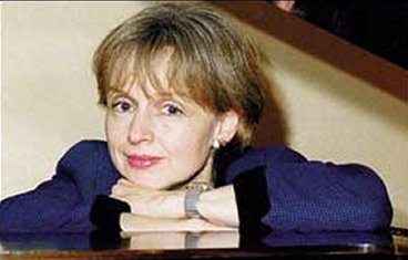 Listen to music by nikolaus harnoncourt on apple music. Elisabeth von Magnus (Mezzo-soprano) - Short Biography