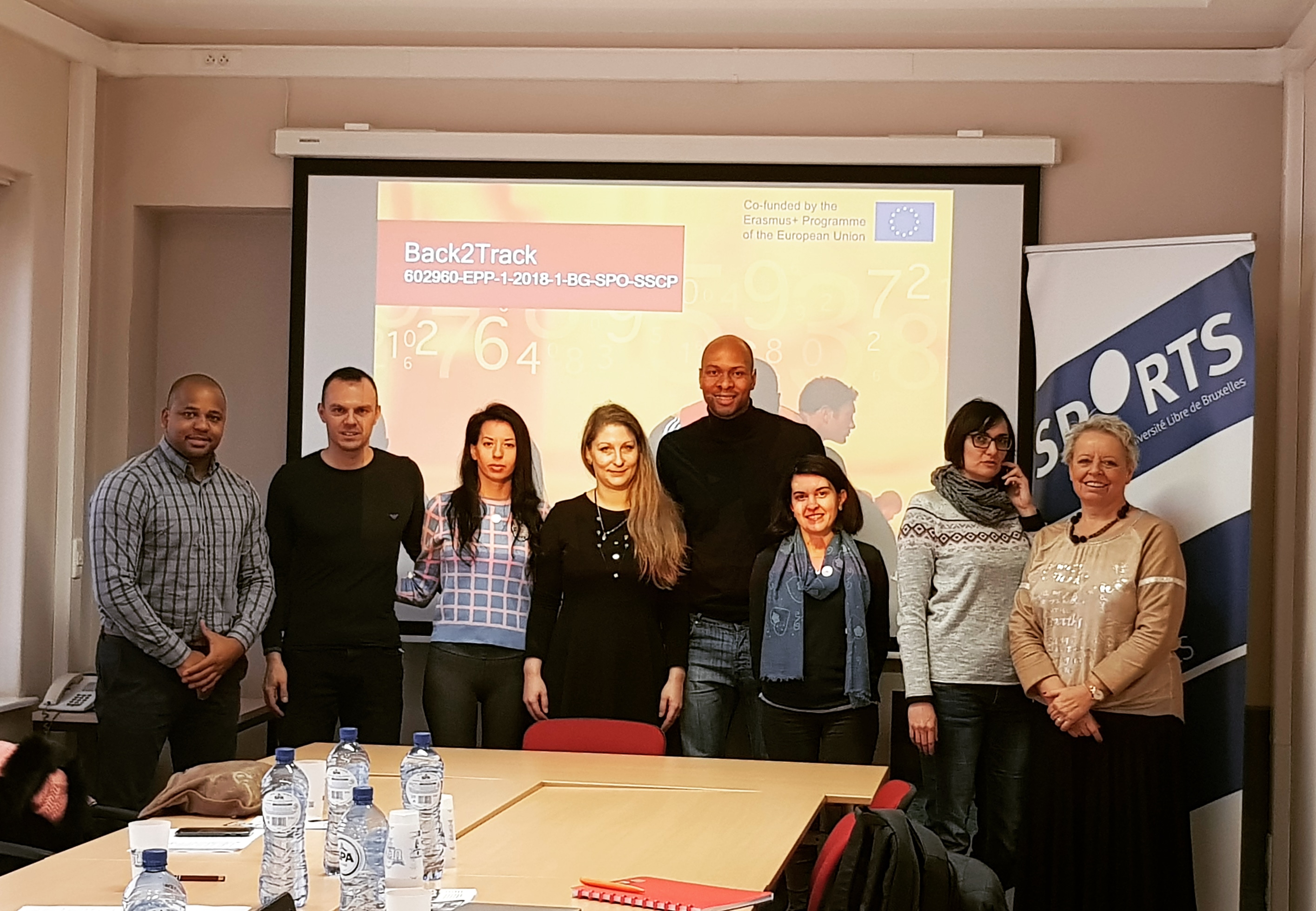 back2track_kick_main