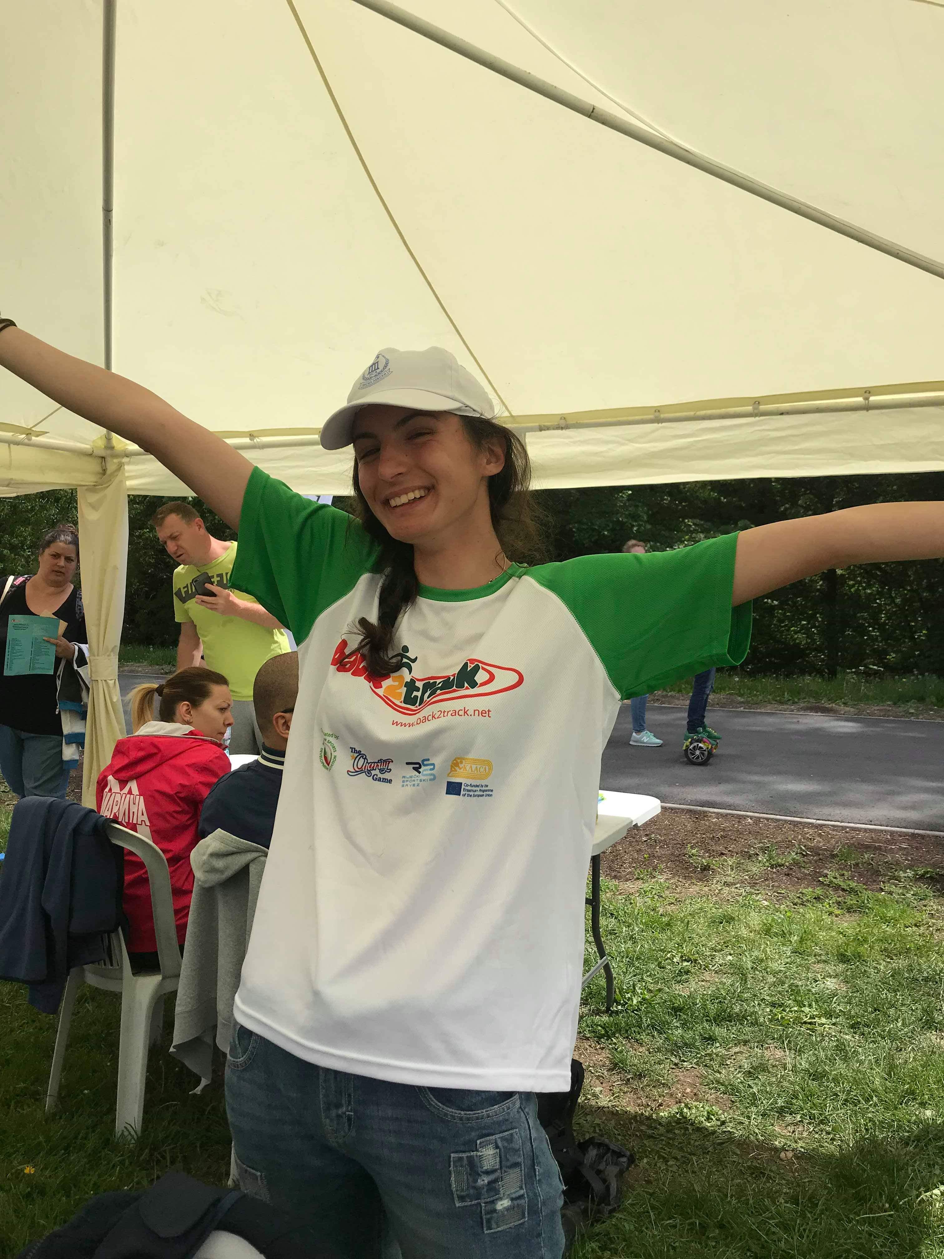 received_2382163368511328