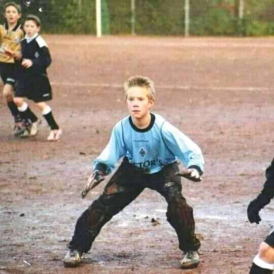 Ter Stegen : une de ses photos d’enfance fait le tour du net ; les internautes sous le charme