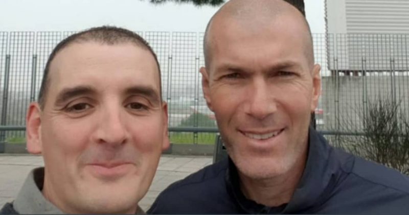 Real Madrid : un homme se fait percuter en voiture par Zidane  et prend un selfie  avec lui
