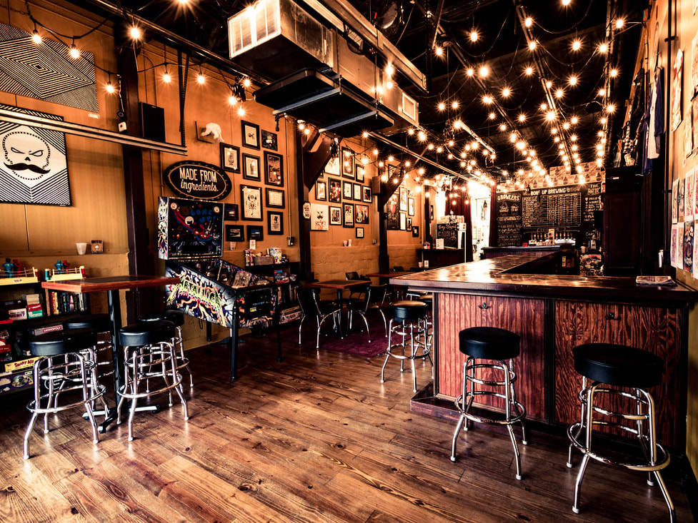 boneUp brewery near backpackers hostel & pub