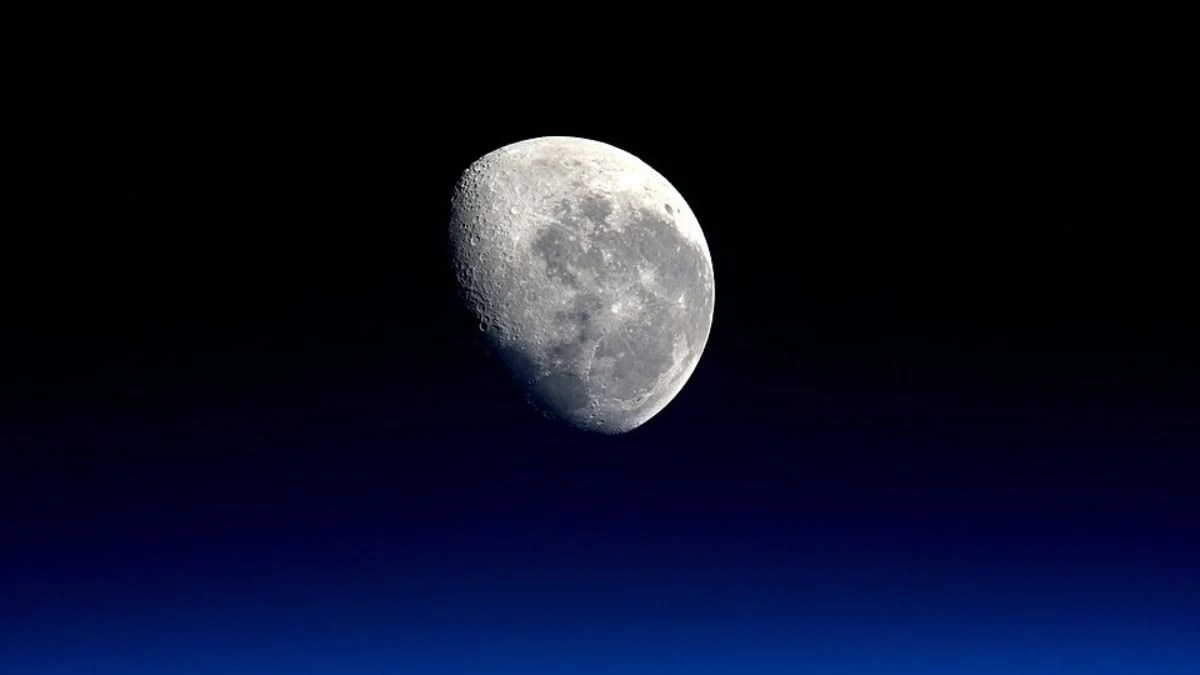 SpaceX Rocket Stage Hits the Moon at 5,400 MPH, Leaving a 60-Foot Crater: “NASA’s LRO Images Falcon 9 Crater on Moon, Learns New Details”