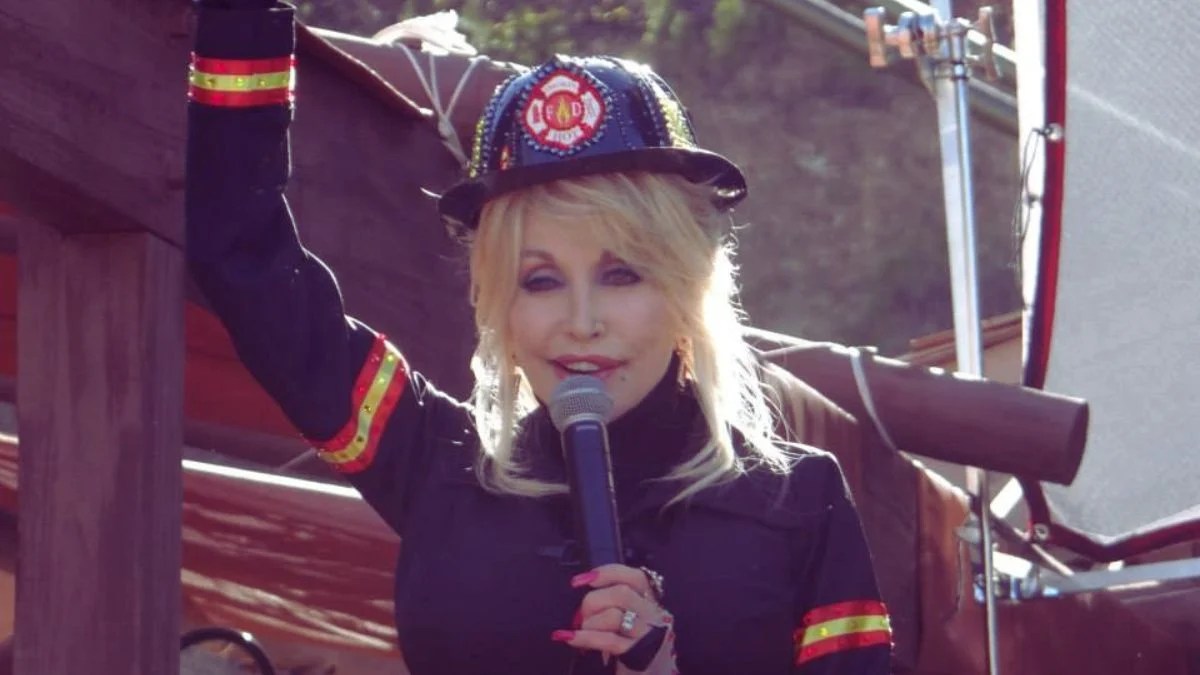 “My Doctor Clipped My Wings”: Dolly Parton Reveals Recovery Details Alongside New Nashville Expansion