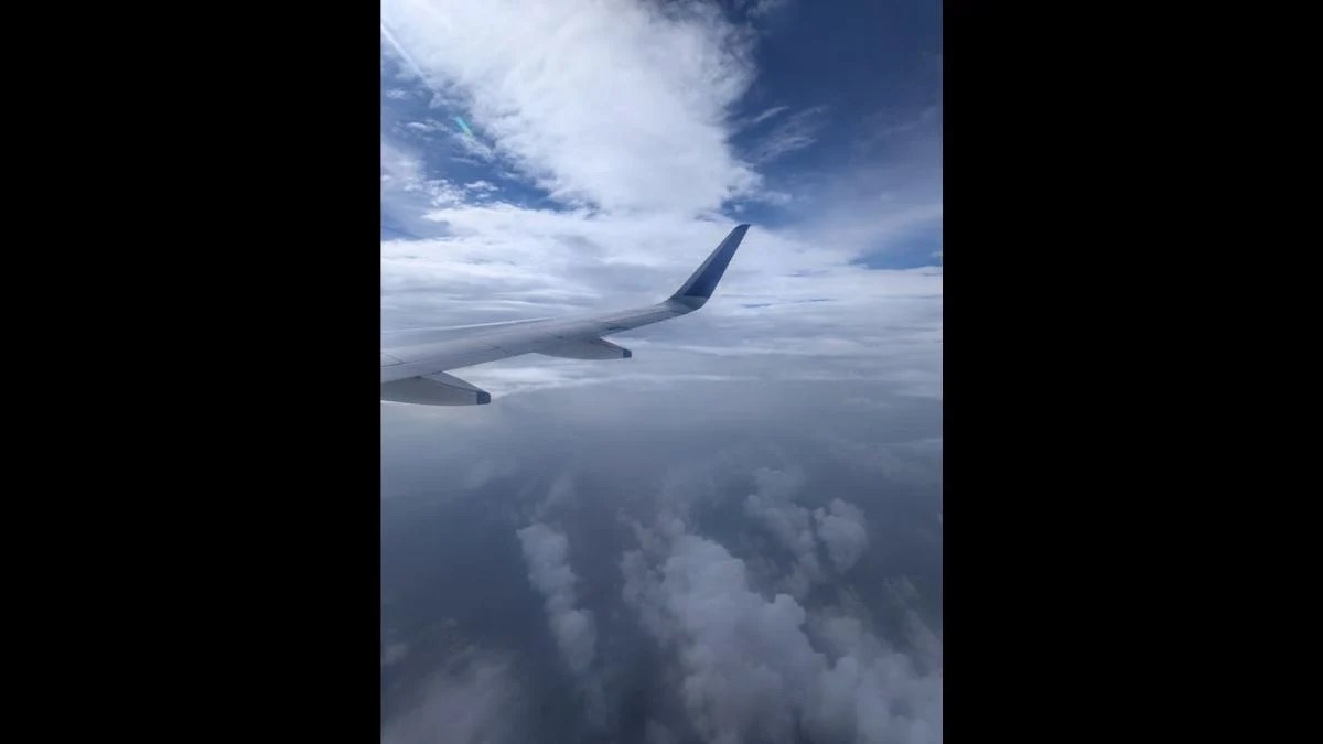 KLM Flight Turns Back to Amsterdam After Power Bank Fire Reportedly Linked to Former CEO Camiel Eurlings