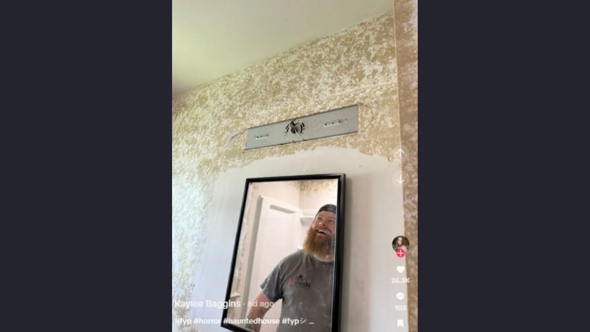 Couple Finds Chilling ‘I Killed My Sister’ Message Hidden Behind Bathroom Light During Renovation