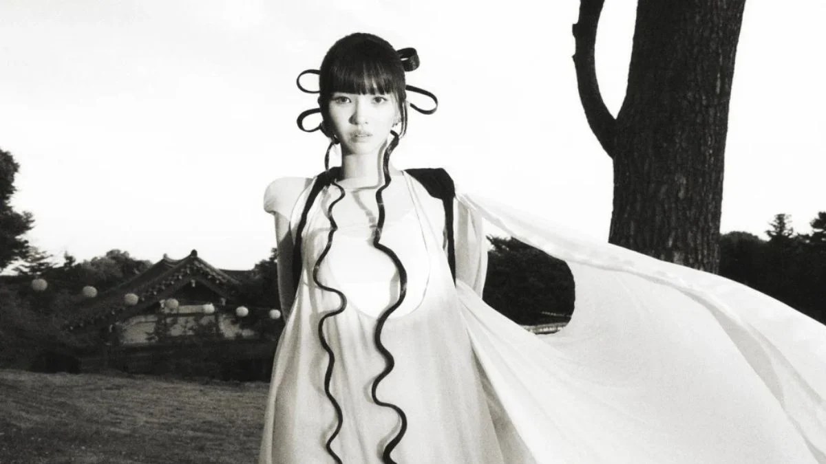 Soyeon Quits the Ordinary Life: What Her First Solo Album in Five Years Really Says About Happiness