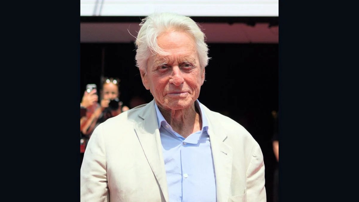 Michael Douglas Says Catherine Zeta-Jones Made Him Choose: Five Calls Changed Their Romance Forever