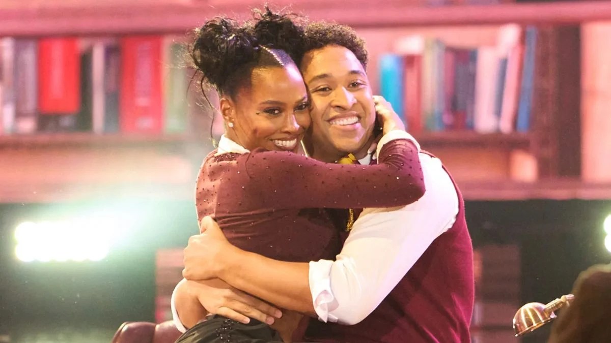 Dancing With the Stars Season 35 Shock: Ciara Miller Eliminated on Mariah Carey Night Despite Strong Score