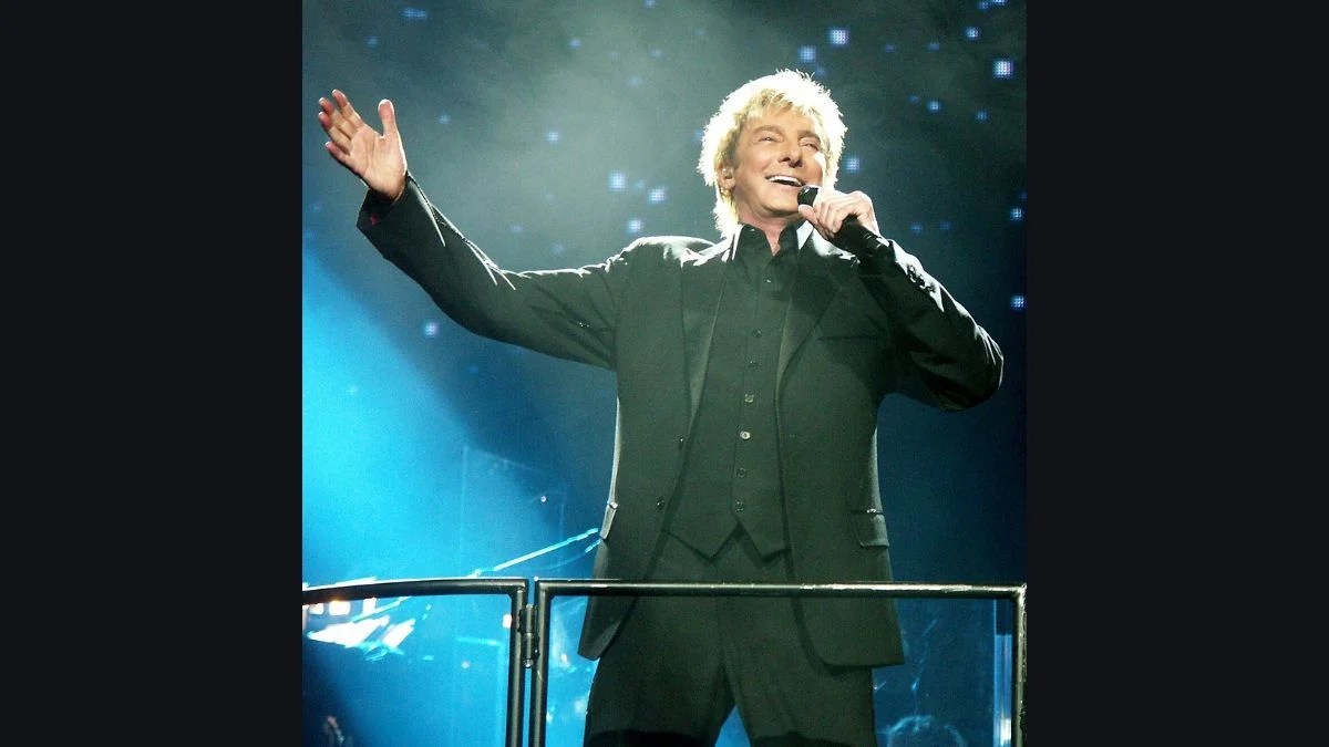Barry Manilow Cancels Las Vegas Shows After Bronchitis Diagnosis Following Lung Cancer Recovery