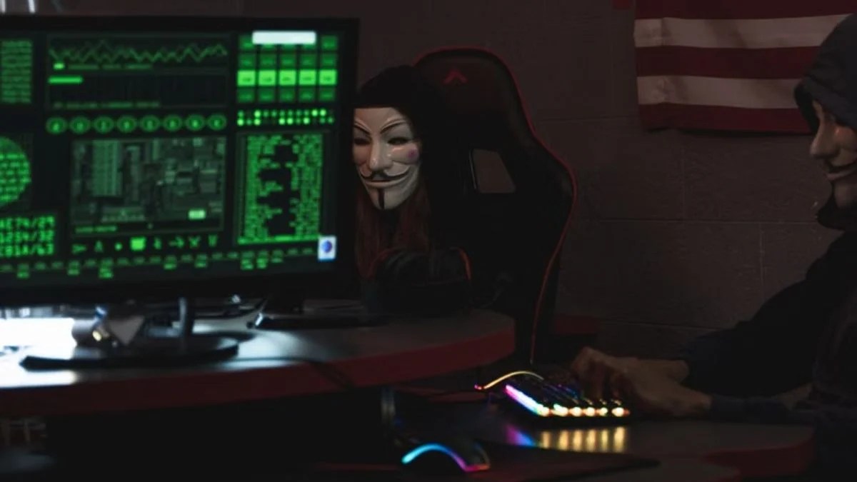 ShinyHunters Hacker Reportedly Detained in Jordan as FBI Closes In on Suspect Behind Massive FBI Data Breach