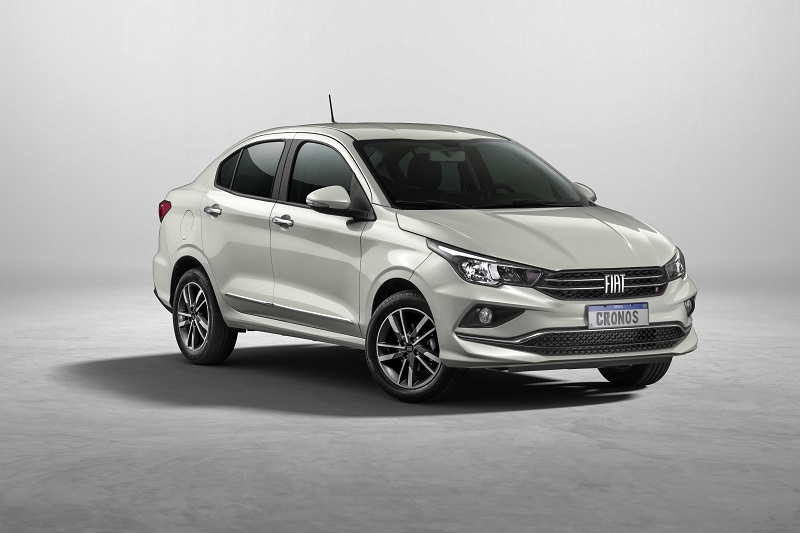 Fiat Cronos ganha novo câmbio CVT, motor Firefly 1.0 e traz mudanças no design