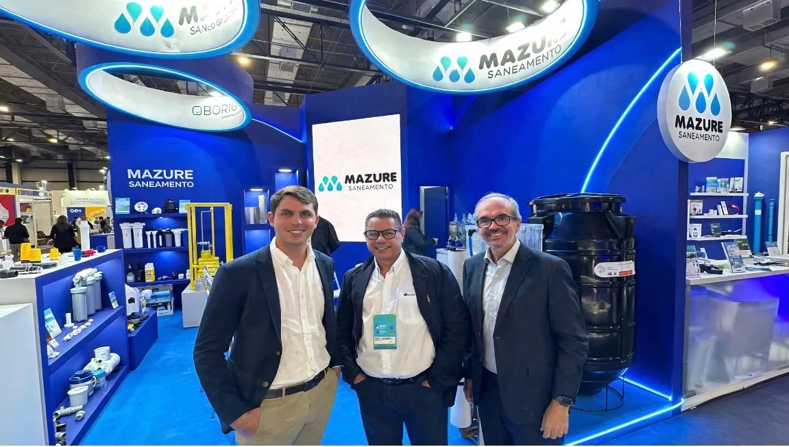 Fundadores da Mazure Saneamento e Roberto Muniz
