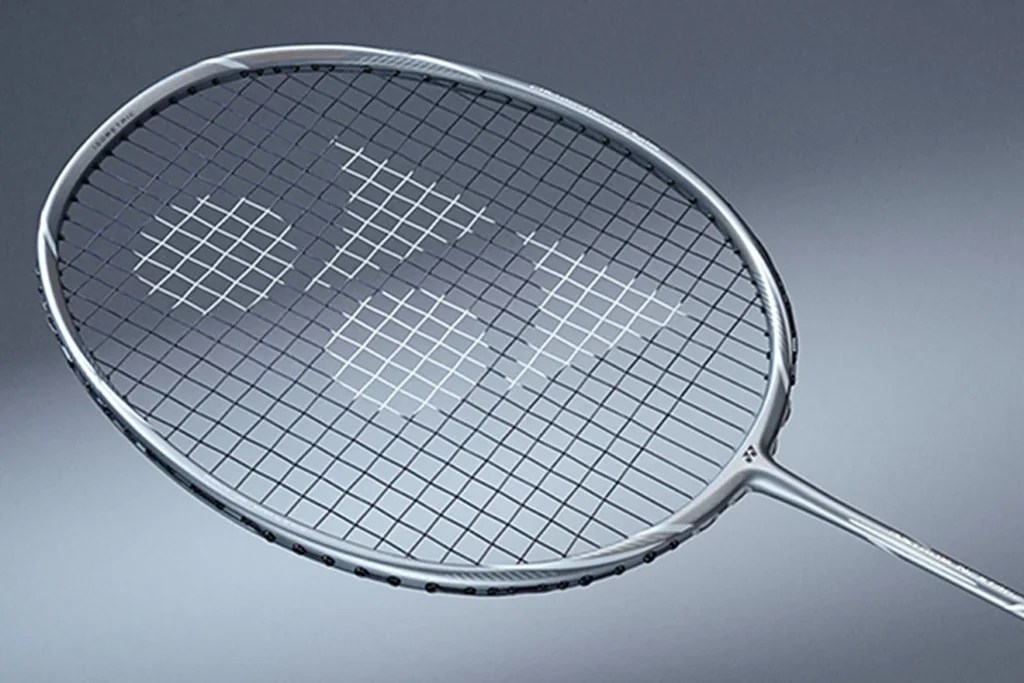 how to choose yonex badminton racket