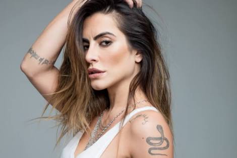 Cleo pires novo tatuagem Cleo Pires Exibe Corpao E Tattoo Estrategica Quem Quem News