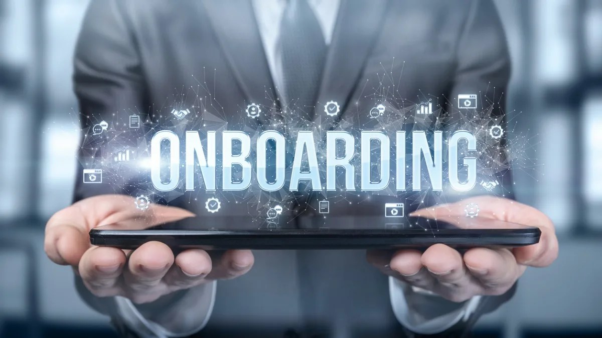 The Benefits of Outsourcing Onboarding with Third-Party Software