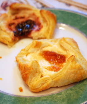 Easy Cream Cheese Danish