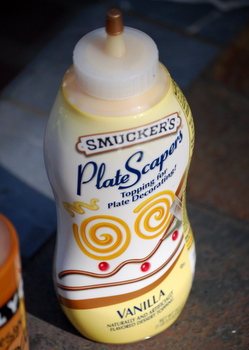 Smuckers Plate Decorator