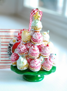 Cupcake Christmas Tree