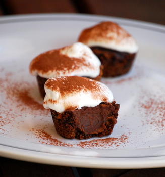 Two Bite Chocolate Cream Pies