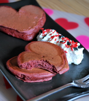 Red Velvet Pancakes, innards