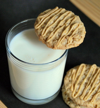 Peanut Butter Oatmeal Cookies