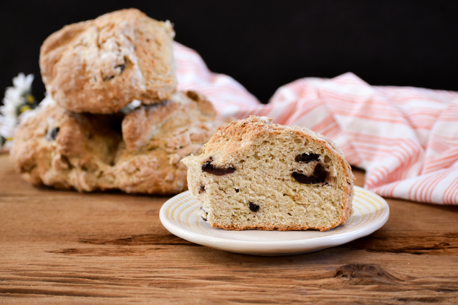 Parmesan and Olive Soda Bread Baking Off Script