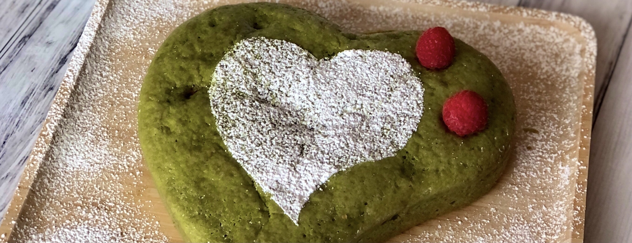 Raspberry Matcha Sponge Cake via @bakingwithnessa