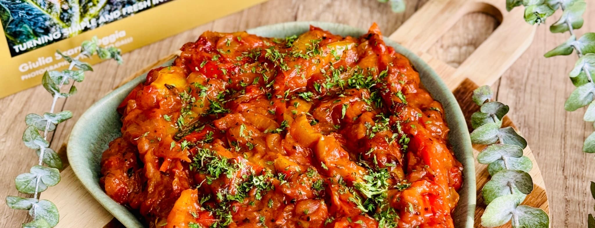 Italian Peperonata | Sweet and Sour Pepper Stew via @bakingwithnessa