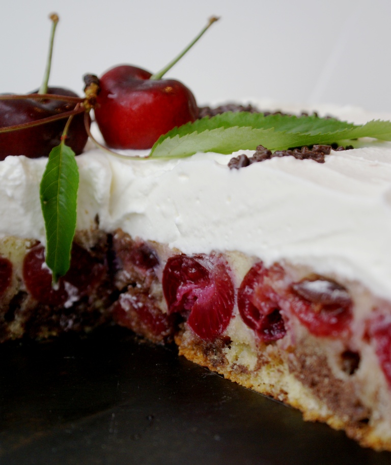 Cherry upside down cake