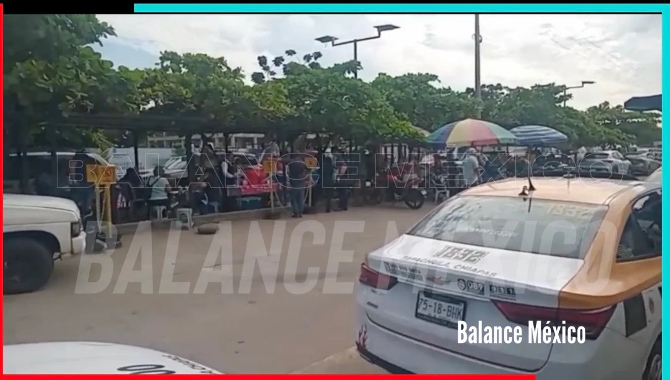 Taxistas del Hospital General en Tapachula niegan cobrar  por espacios para dormir