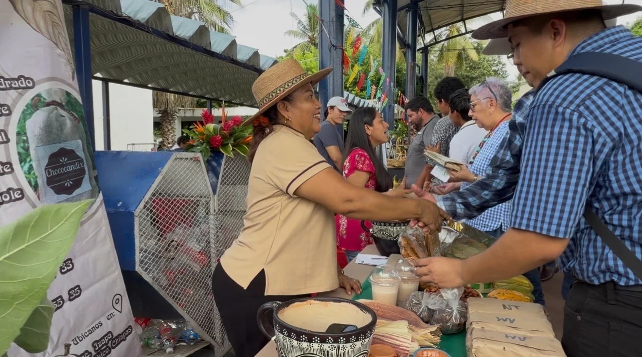 Feria Internacional de Agronegocios en Tapachula acerca a estudiantes de la UNACH a más de 35 empresas