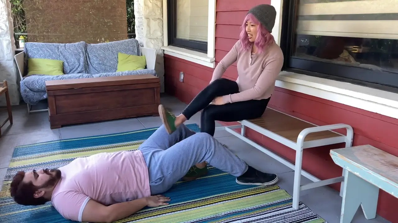 BeastsCage – Lucy Stomping Her Shoes Clean