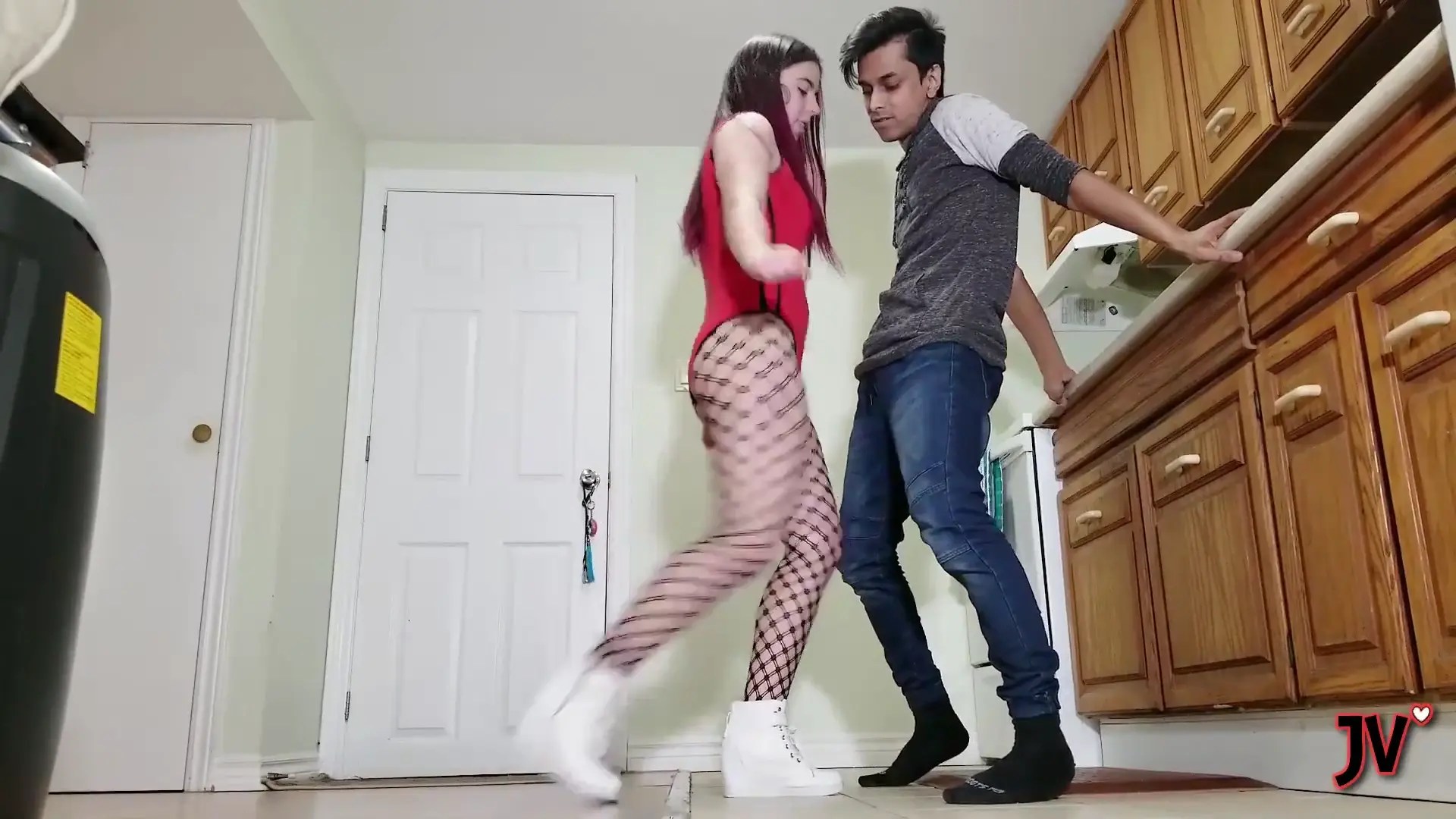 Joe ballbusting 14
