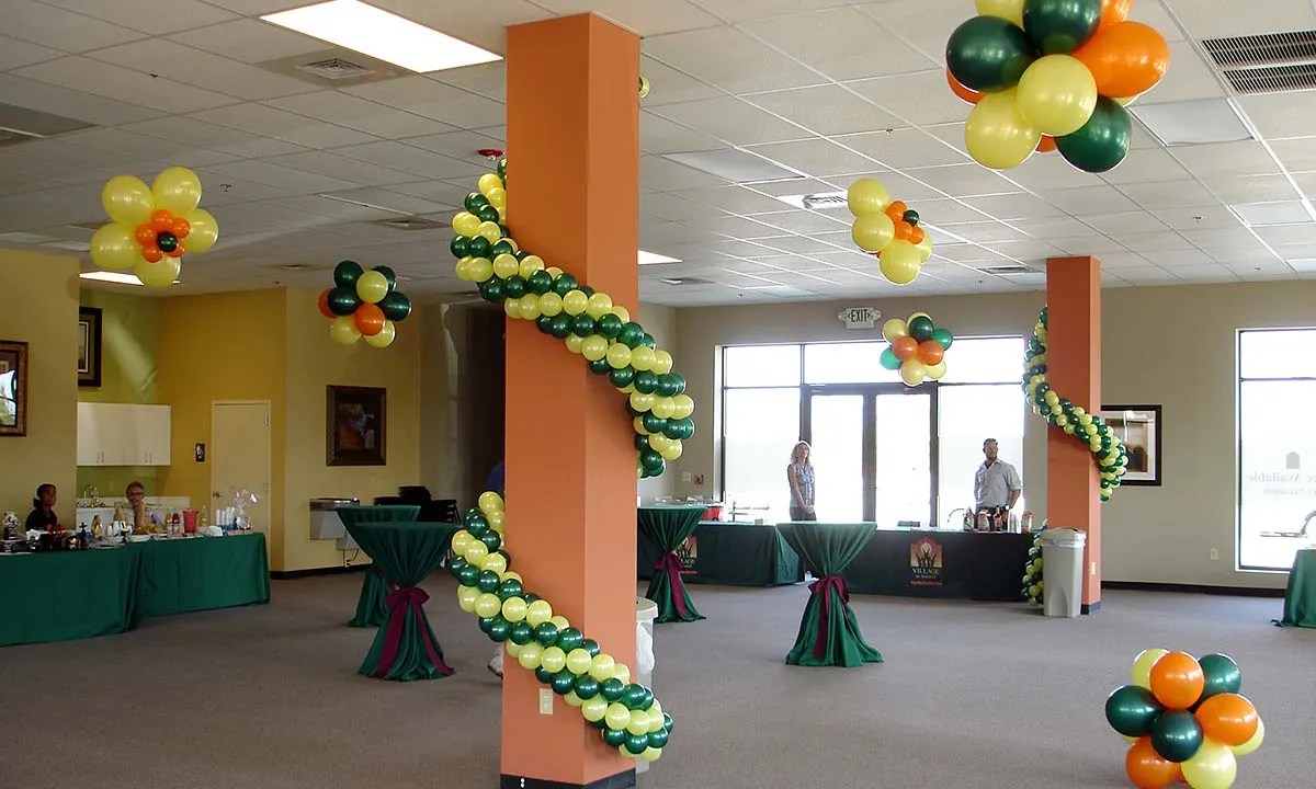Balloon Garland wrapped around column Balloonopolis