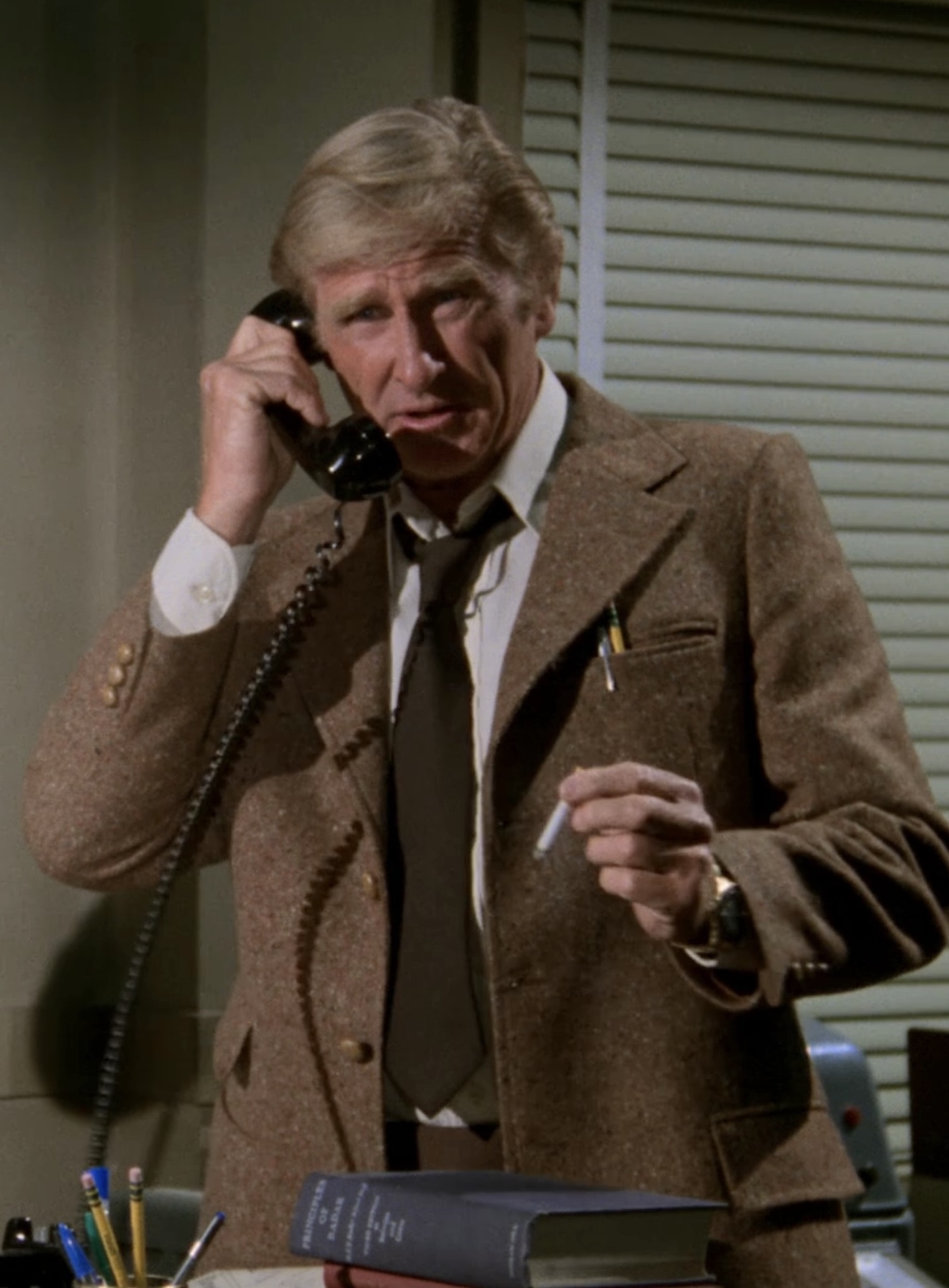 Lloyd Bridges' Donegal Tweed Jacket in Airplane! » BAMF Style