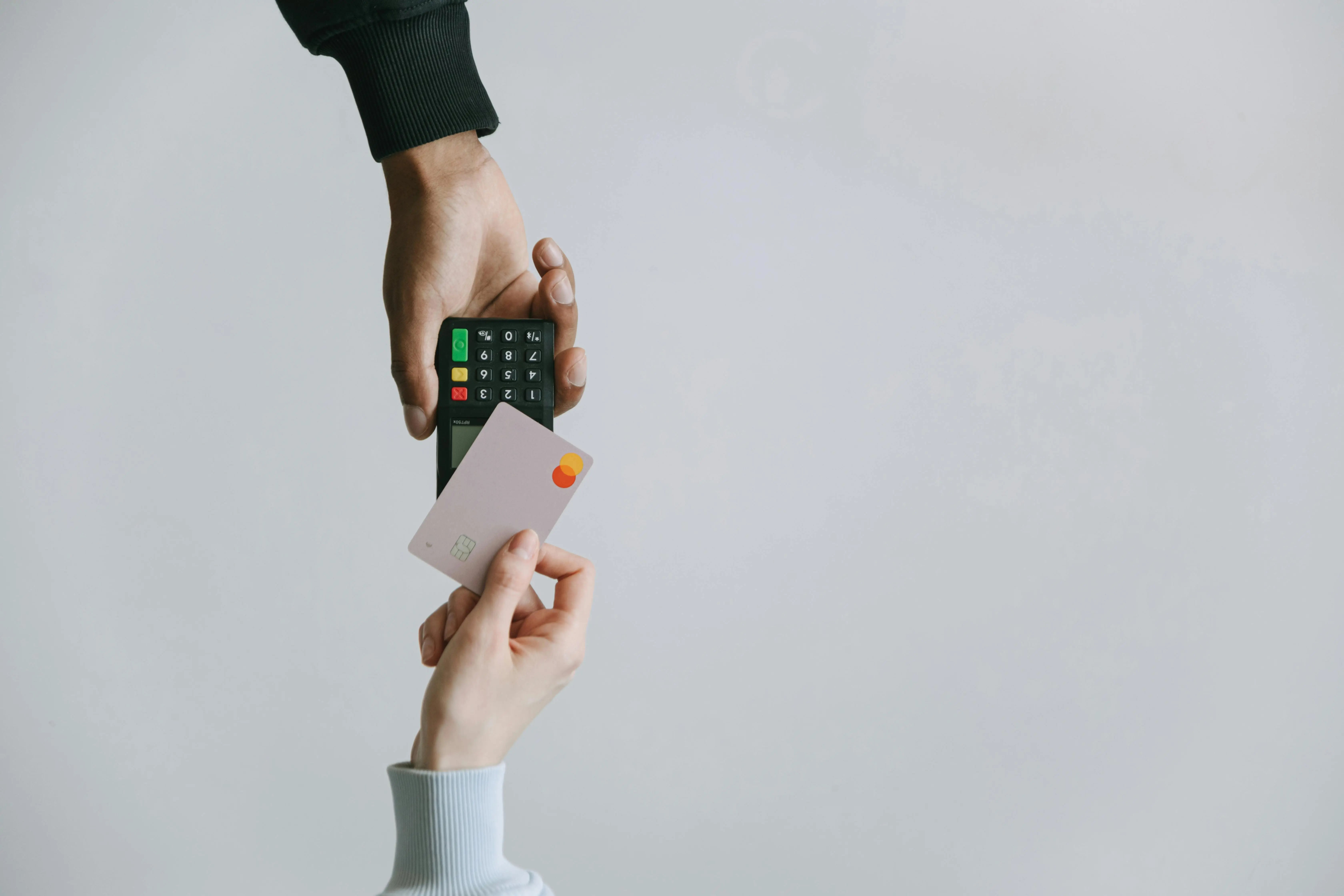 Carte bancaire française : le comparatif des meilleures en 2026
