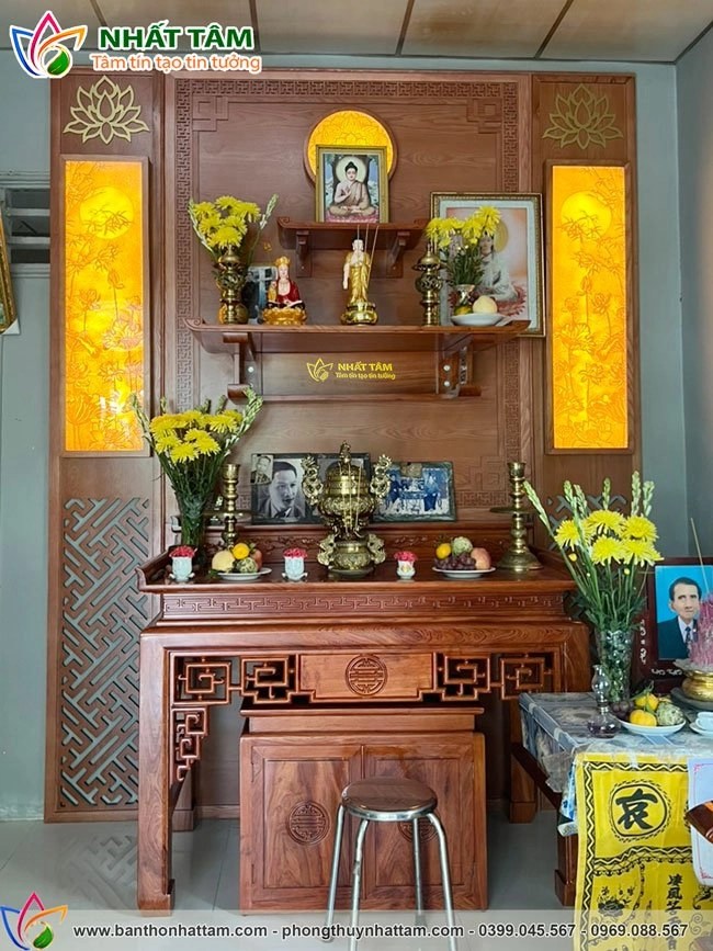 Mẫu Bàn Thờ Phật Kết Hợp Gia Tiên Mẫu Chữ Thọ Tôn Nghiêm