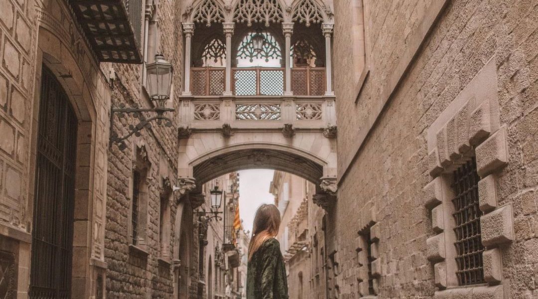 Some offers mentioned below are no longer available. Tour Of Barcelona For Instagram Barcelona Explorers