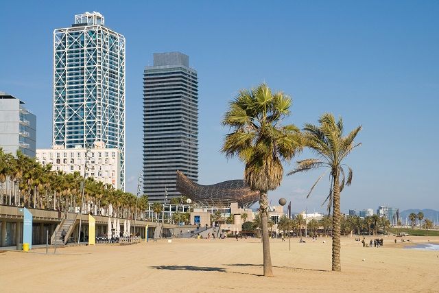 So how do you avoid it? Port Olimpic Barcelona: gateway to the Barcelona beaches