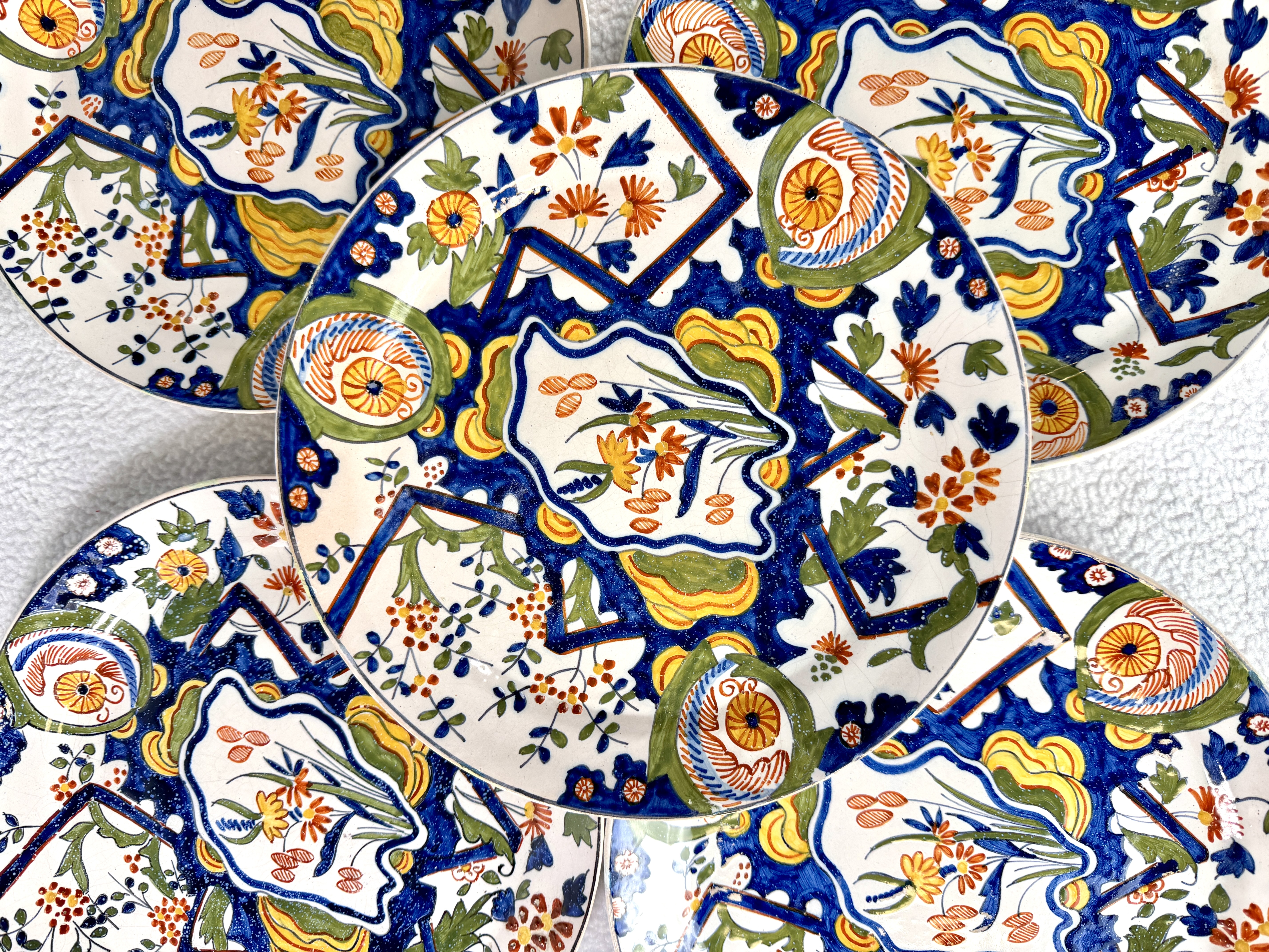 Five Delft Dishes in the "Lightning" Pattern