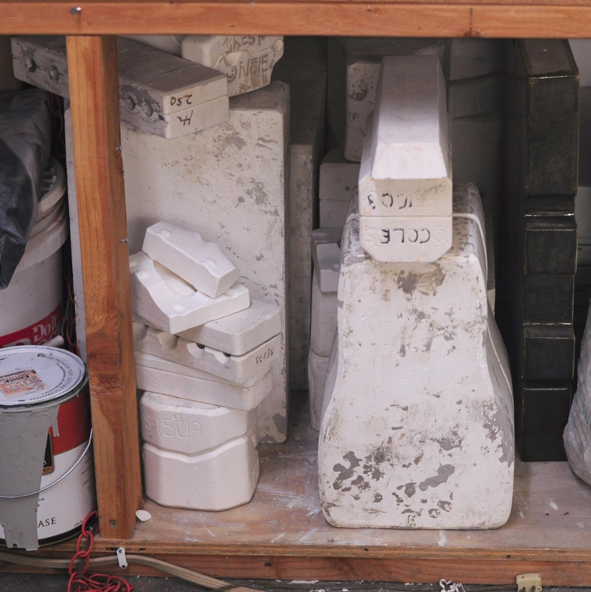 “With mold making, you know what you’re going to get right away. You pour the slip in the mold and you pop it out. That’s it. I mean, not everyone works that way with molds, but I do. So, I wanted to get back to a place of experimentation and whimsy that I’d been lacking for a while.”