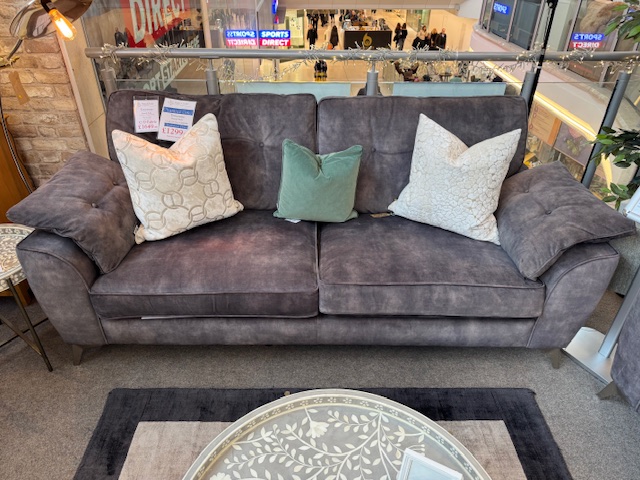 Tennessee Grand Sofa