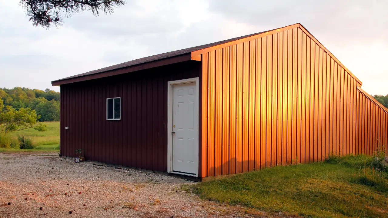 barn