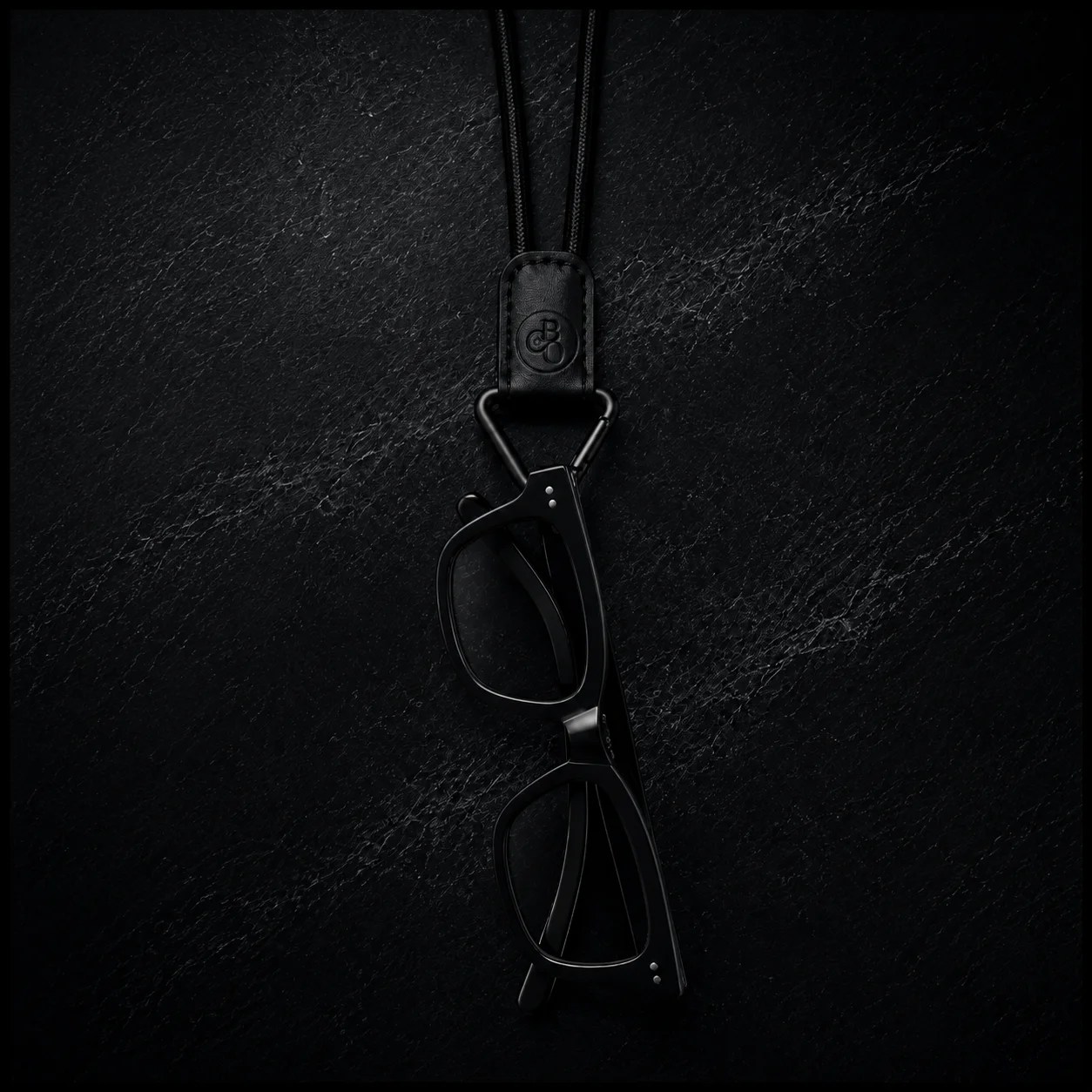 The Signature Eyewear Necklace